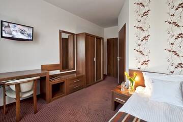Фото номера Одноместный номер Отель Hotel Esperanto г. Свидница 3